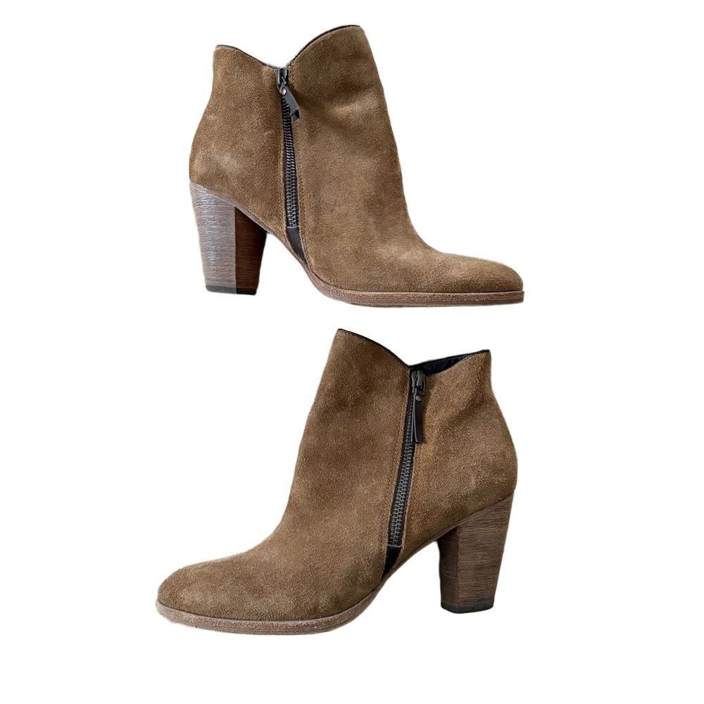 Cole Haan Boots Size 8B Brown Ankle Boots Suede Chunky Heel Side Zipper Minimali